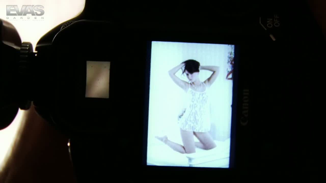 Evas Garden - Gina: Sweet Backstage